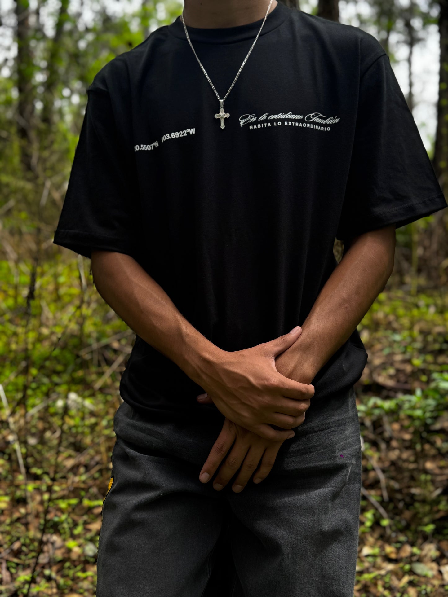 Playera- En lo cotidiano también habita lo extraordinario